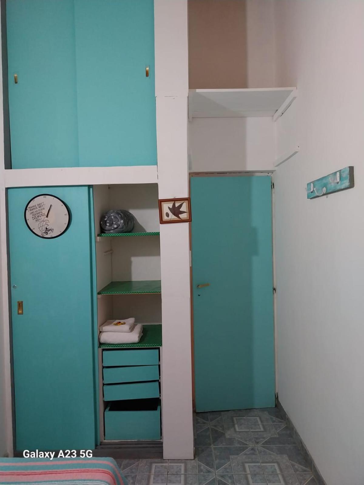 Отель Alem Casa De Familia Ушуая Номер фото